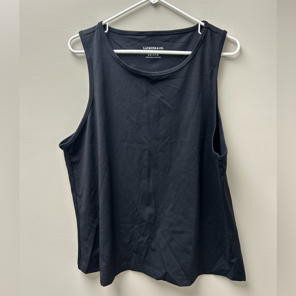 Laurier & Co Montreal Women’s‎ Black Athletic Tank Top